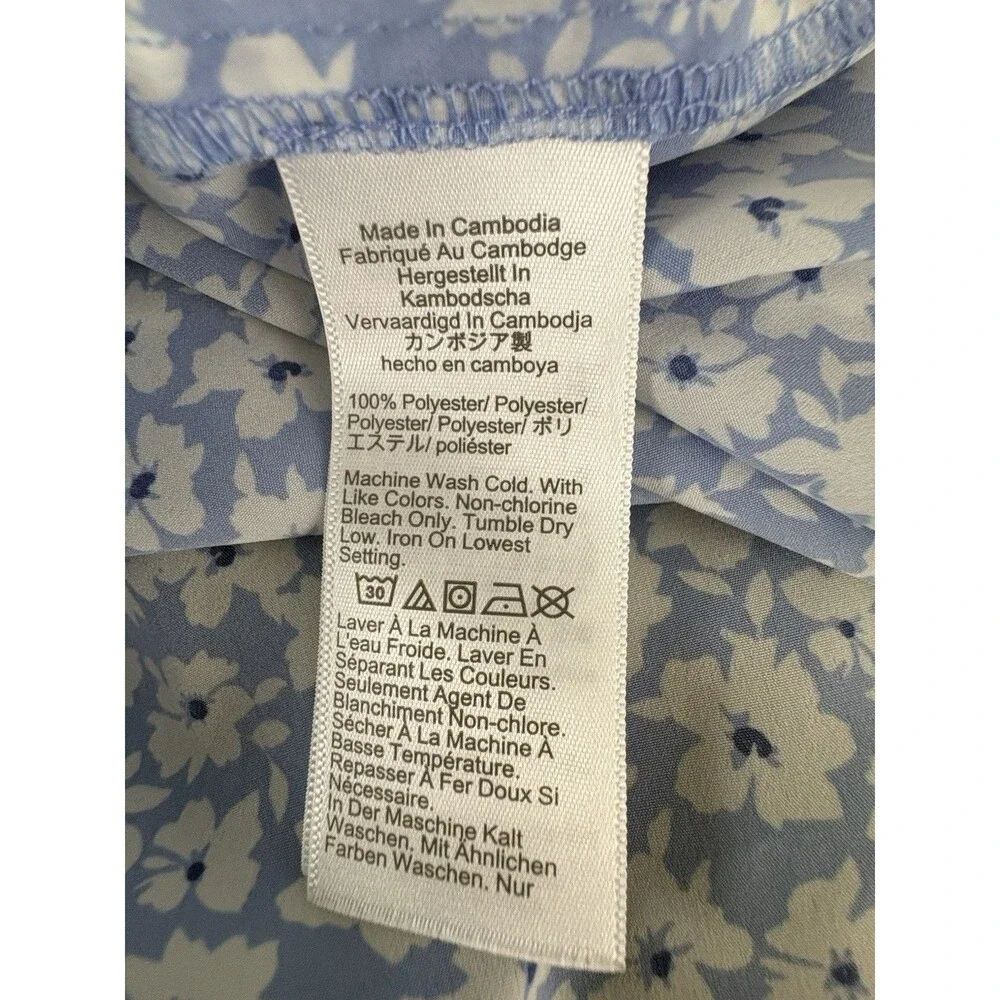 J Crew Womens Shirt Adult Size Small Blue Floral Sleeveless Button Placket